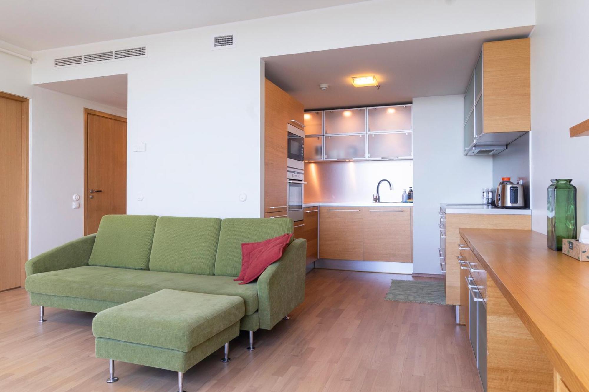 Revalia Fahle Airport Bus-Station Apartments With Best Views Ngoại thất bức ảnh