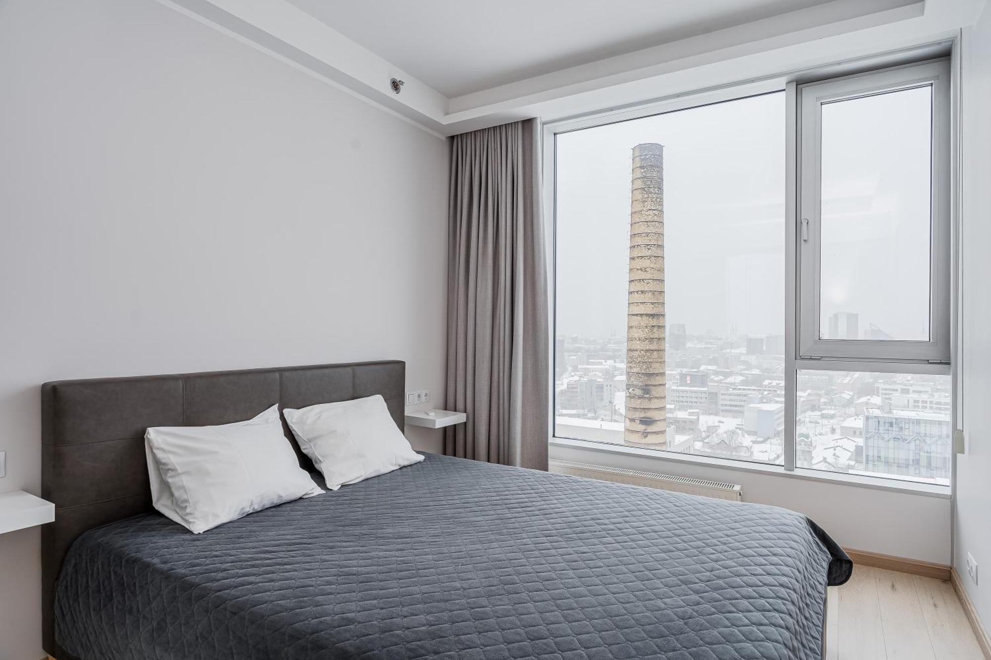 Revalia Fahle Airport Bus-Station Apartments With Best Views Ngoại thất bức ảnh