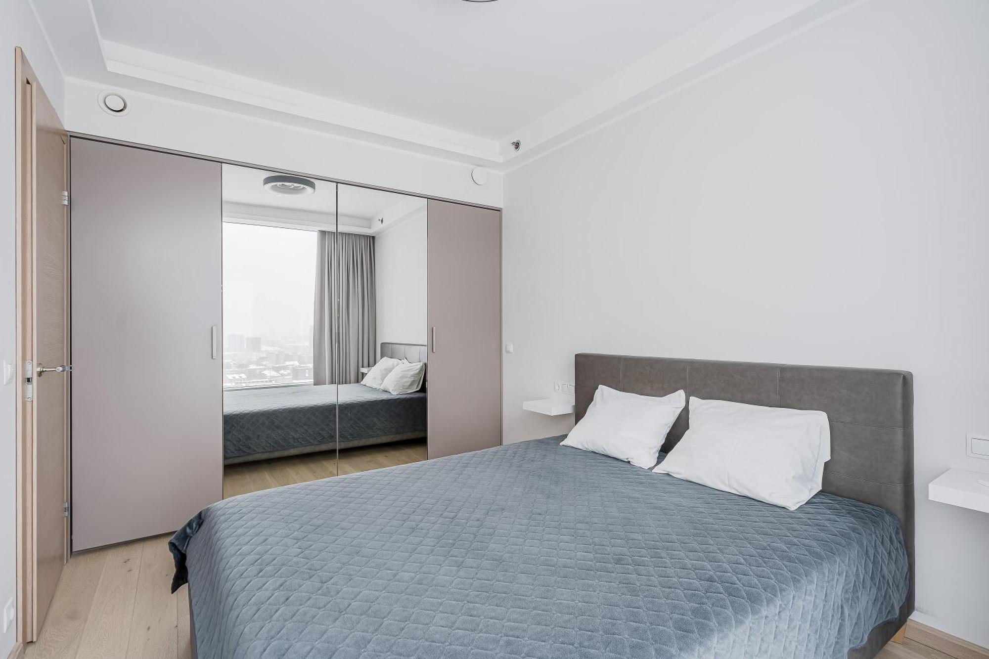 Revalia Fahle Airport Bus-Station Apartments With Best Views Ngoại thất bức ảnh